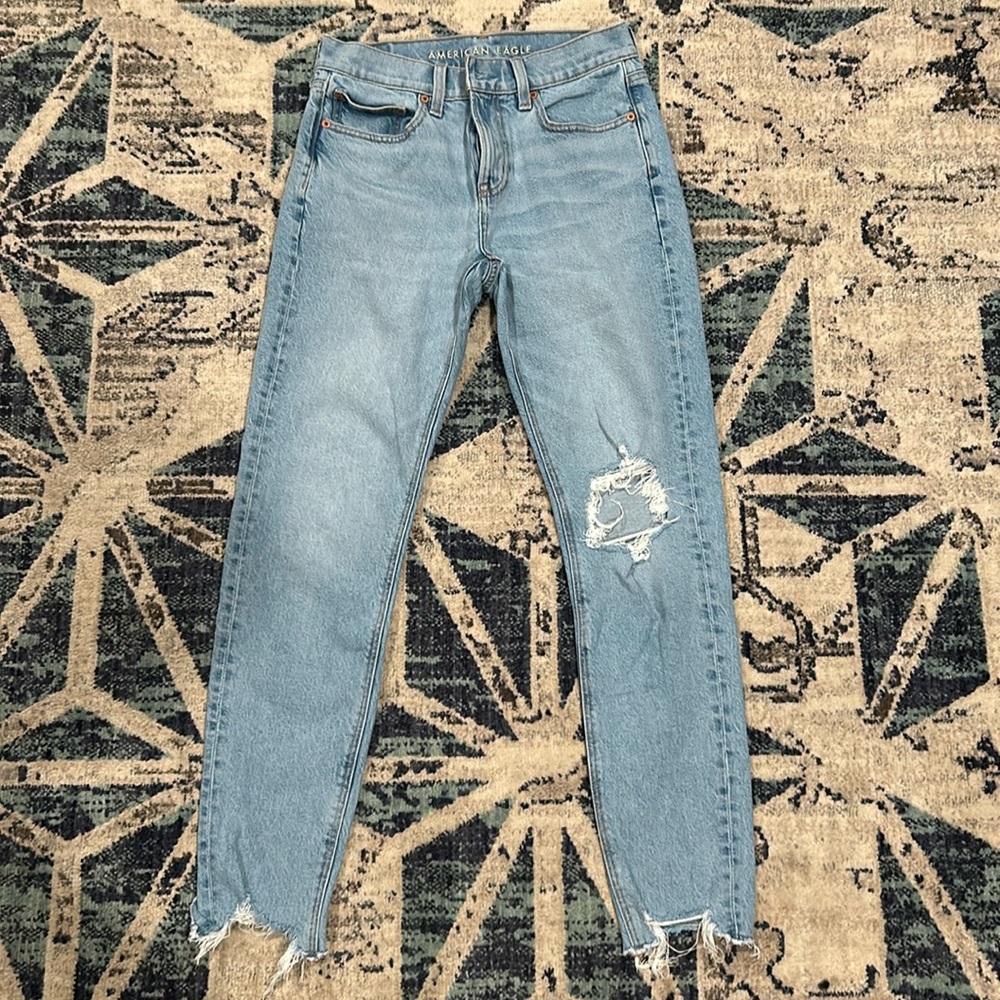 American Eagle 90s Skinny Jeans